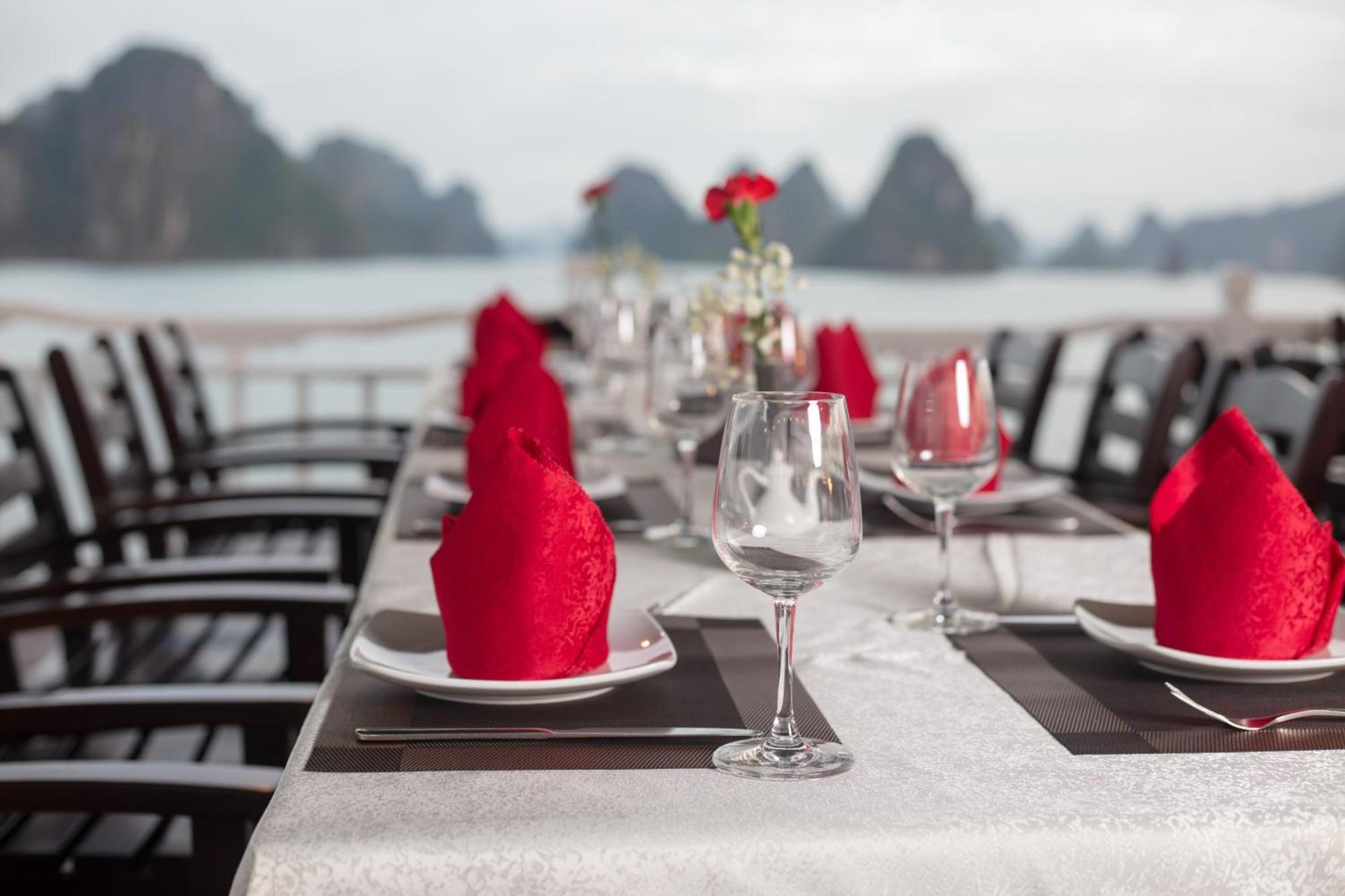 下龍 Ruby Cruise酒店 外观 照片